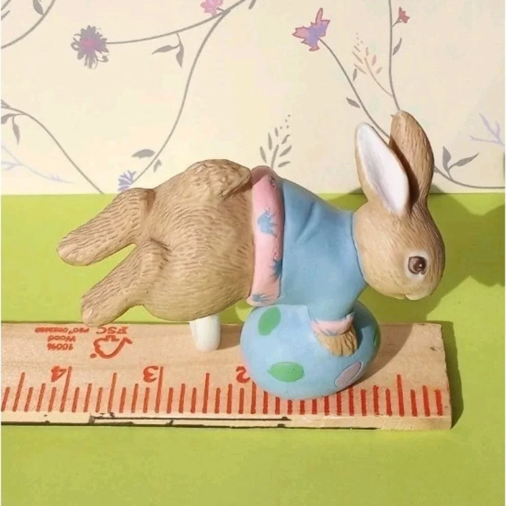 Vtg Bunny Rabbit Napkin Rings Boy‎ Girl Easter Spring Table Decor 4 pc Bisque